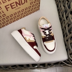 Fendi Low Shoes